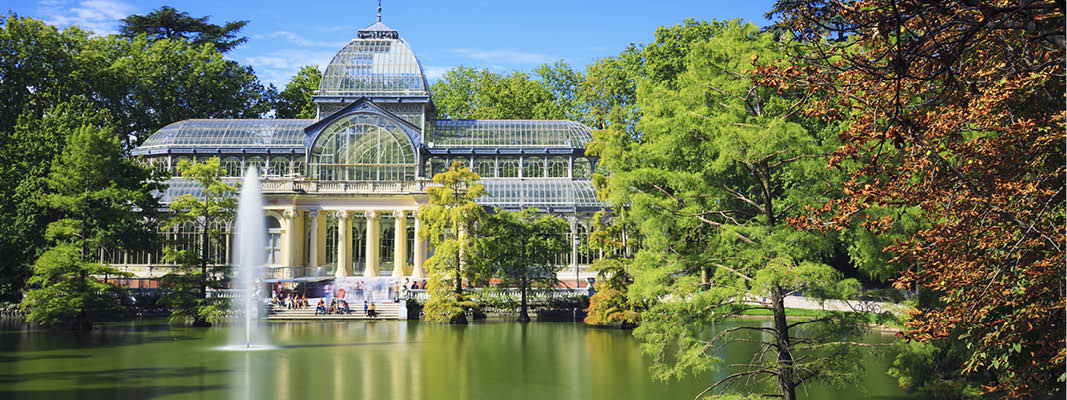 Jardines del Buen Retiro er én af Madrids største offentlige parker
