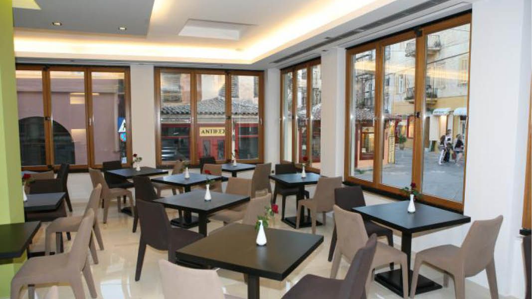 Spiseområde på Hotel Victoria Nafplio