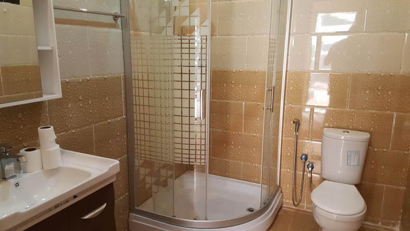 badeværelse på Zawaideh Camp Wadi Rum i Jordan